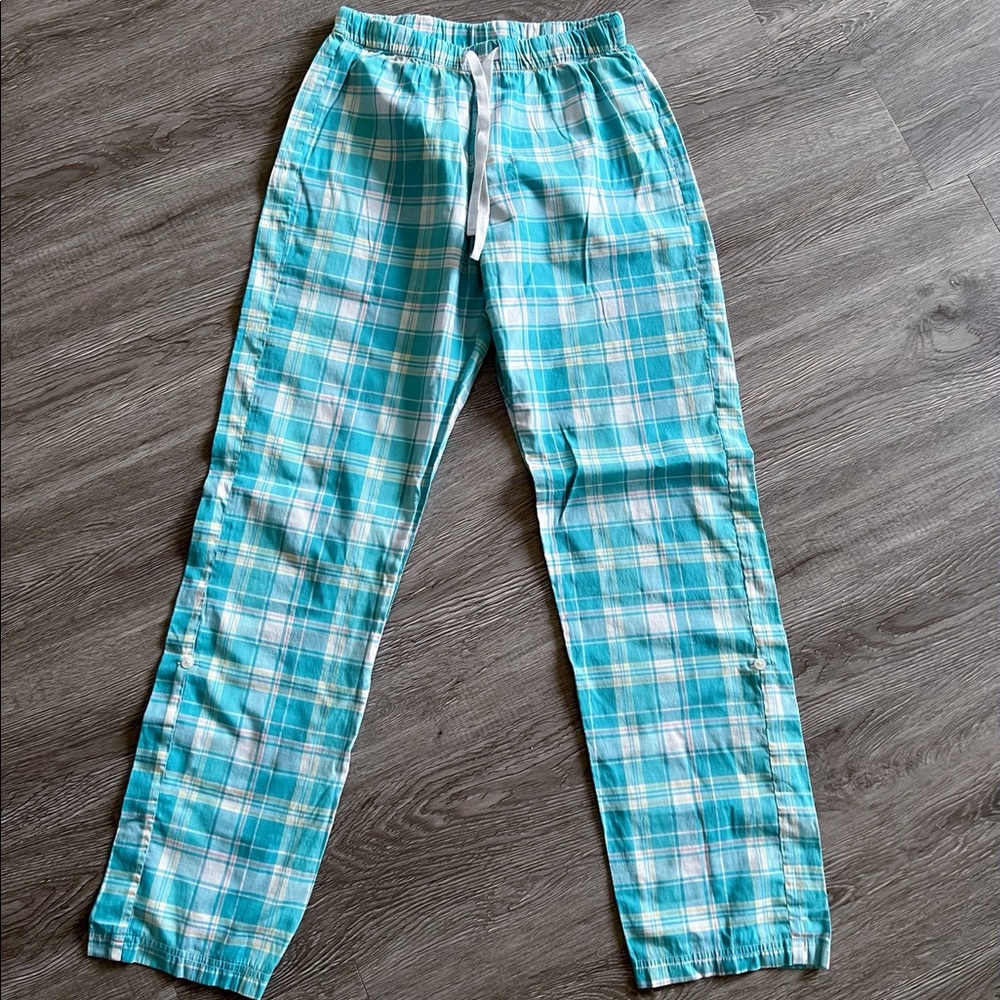 BUNDLE DEAL! ✨ La Vie en Rose pyjama pants